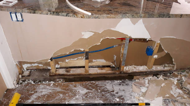 Sewage cleanup and water damage restoration in DE